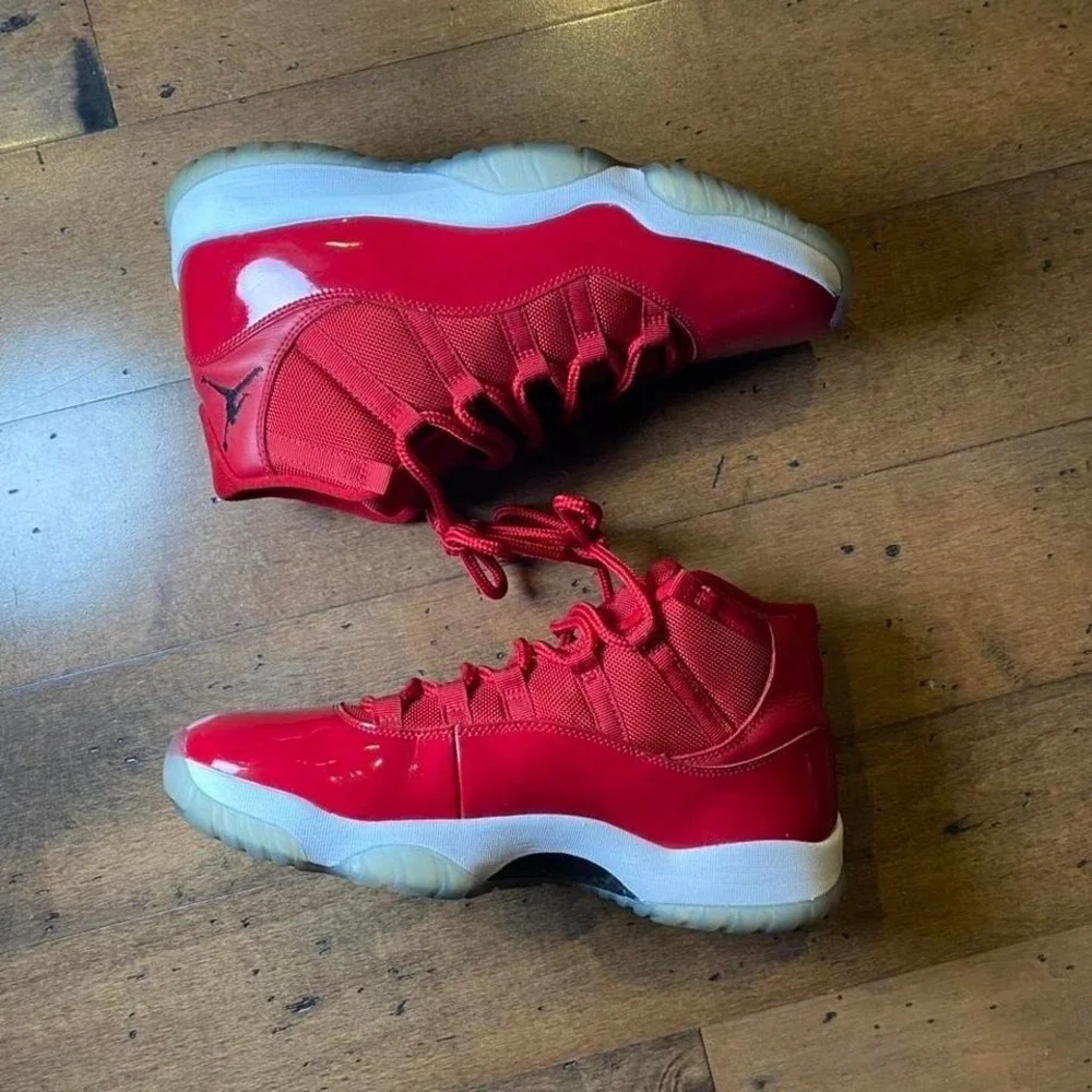 Air Jordan Retro 11 